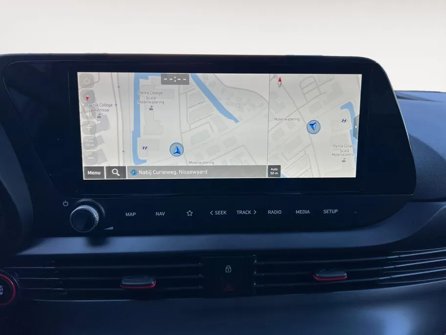 Hyundai i20 1.0 T-GDI N Line Automaat | Navigatie | Schuif-/kanteldak | Camera | Sportuitvoering |