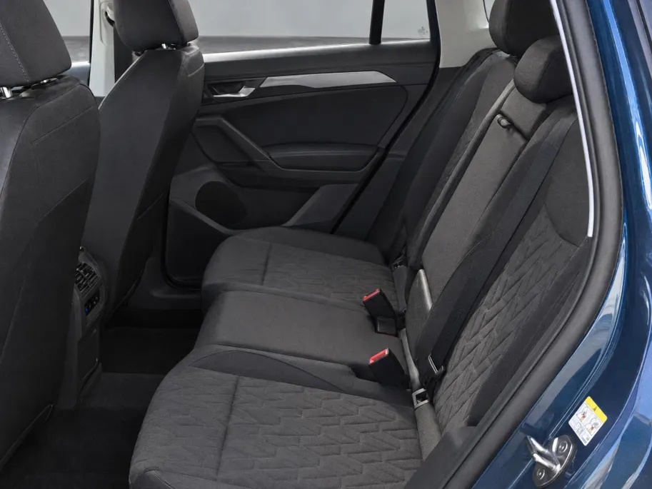 Volkswagen Tiguan 1.5eHybrid 204PK Life Edition · Trekhaak · Navigatie · Camera + parkeersensoren · Garantie t/m 10-02-2031 of 100000km.