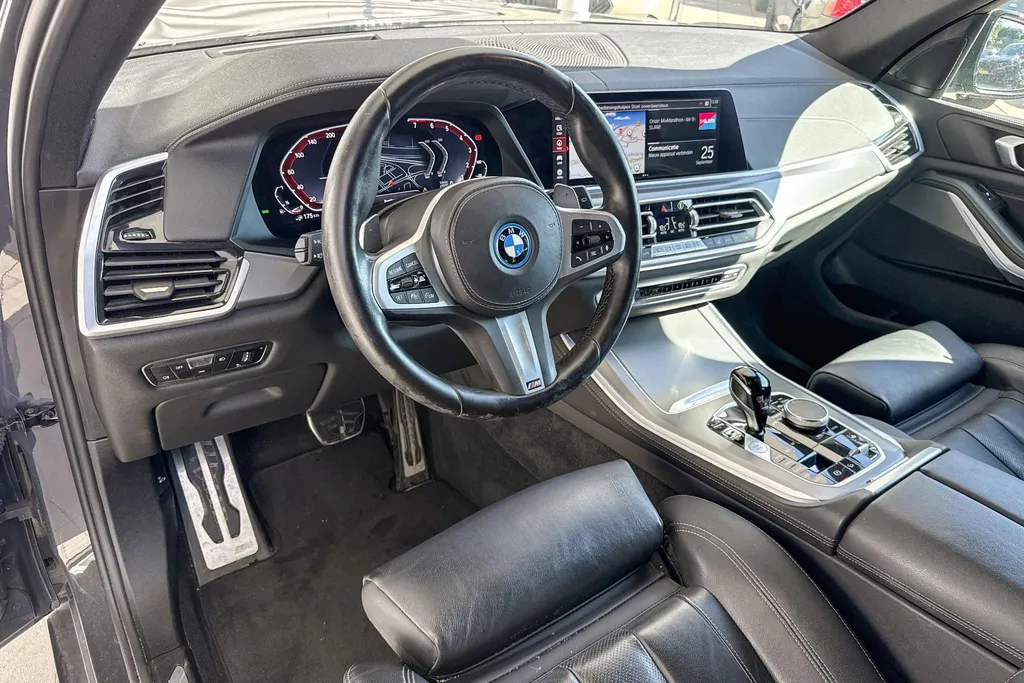 BMW X5 xDrive45e High Executive