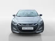 Hyundai i30 1.6 GDI Go! | 1e eigenaar | Volledig onderhouden! | Navigatie | Cruise Control | Achteruitrijcamera | Elektr. ramen | Climate Control | 12 maanden garantie!
