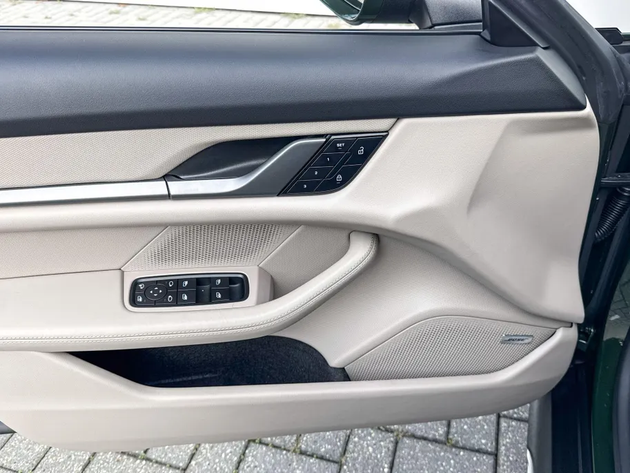 Porsche Taycan Cross Turismo 4 105 kWh
