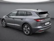 Škoda Enyaq iV 80 204pk · Navigatie · Apple/Android Car Play · Achteruitrijcamera · Stoelverwarming ·