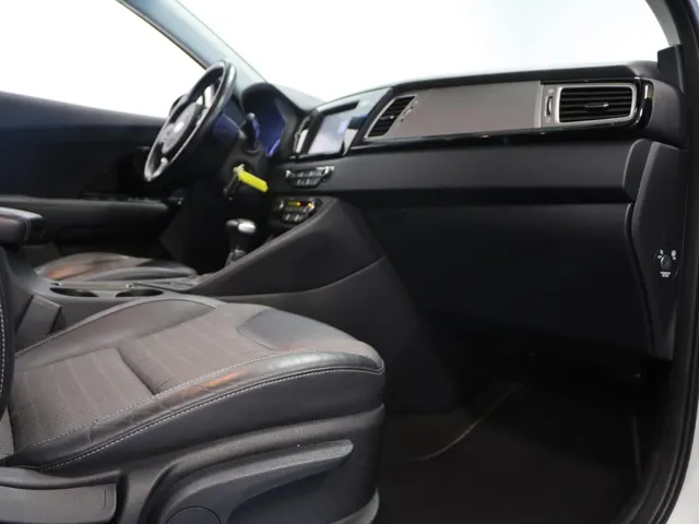 Kia Niro 1.6 GDi Hybrid DynamicLine