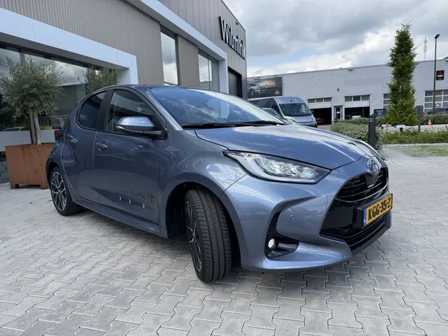 Toyota Yaris 1.5 Hyb. 115 Dynamic | Comfort Pack |
