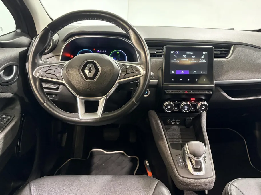 Renault ZOE R135 Intens 52 kWh Automaat | Navi | Camera | Cruise Control | Parkeersensoren | Apple CarPlay/Android Auto | Climate Control | Lichtmetalen Velgen | Digital Cockpit | Licht & Regen Sensor |