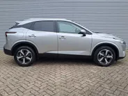 Nissan QASHQAI 1.3 MHEV Xtronic N-Connecta | Apple Carplay/Android Auto | Navi | 360 Camera | Automaat | Pano Dak | Cruise control adaptief