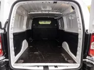 Peugeot Partner 1.5 BlueHDI Pro Long EX.BTW | Inclusief Imperial met ladderrol | All Season banden |