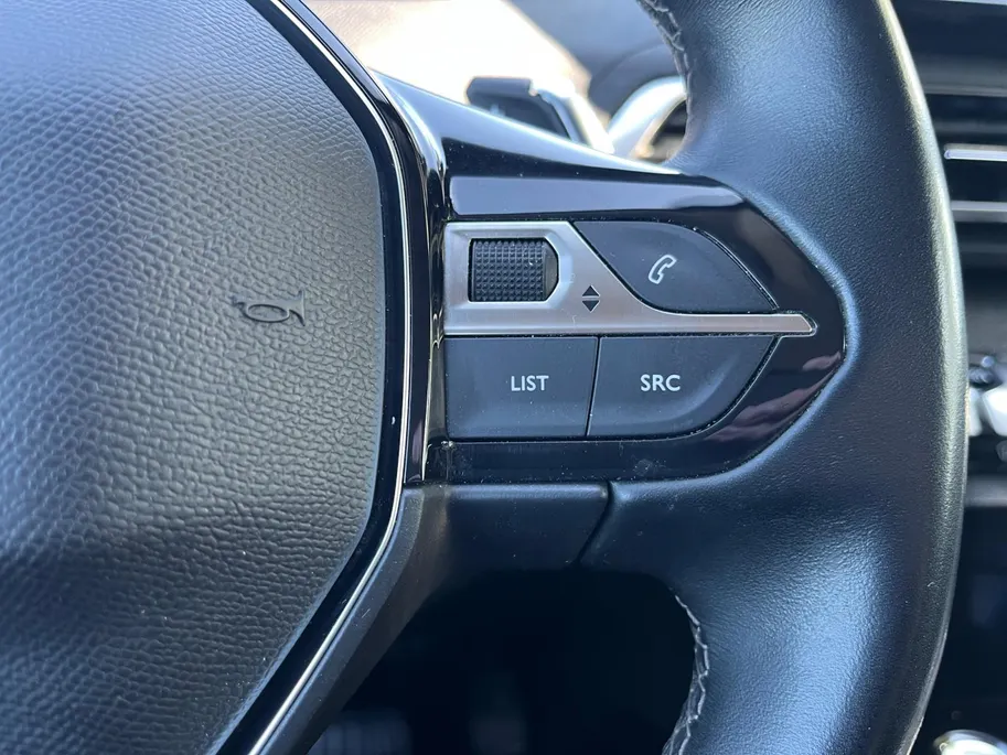 Peugeot 3008 1.6 HYbrid 225 Allure Pack Business | Camera | Apple Carplay en Android Auto | Navigatie | Dodehoek detectie