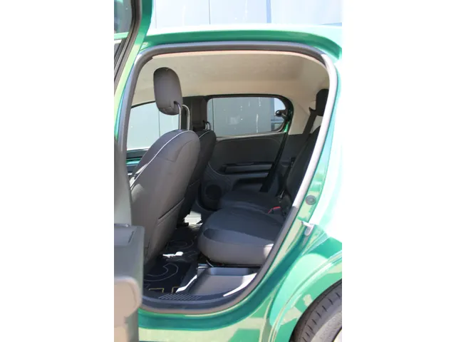 Renault Twingo urban range techno 27.5 kWh NIEUW MODEL TWINGO NU IN DE SHOWROOM! | DEMONSTRATIE AUTO, VRAAG NAAR BESCHIKBAARHEID |