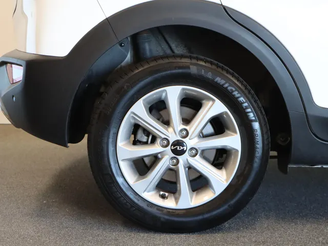 Kia Stonic 1.0 T-GDi MHEV DynamicLine