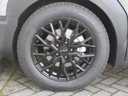 Kia PV5 Passenger Plus 71.2 kWh | Stuur-/stoelverwarming v+a | Camera | Cruise adapt. | Draadloze telefoonlader | PDC v+a | Clima | Navi | LED | 17' LM |