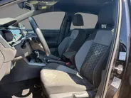 Volkswagen Polo 1.0 TSI 95pk DSG R-Line Business · Camera · Apple/Android Car Play · Navigatie · P-Sensoren · Stoelverwarming · 16'' Inch ·