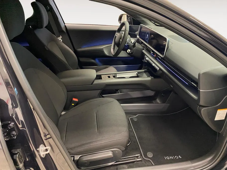 Hyundai IONIQ 6 CONNECT | 77 KWH | 20'' VELGEN | DIRECT LEVERBAAR |