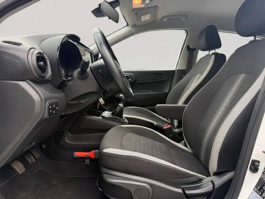 Hyundai i10 1.0 Comfort | Apple/Android | Cruise control