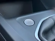 Volkswagen Golf 1.5TSI/116PK Goal · Navigatie · Apple/Android Car Play · Parkeersensoren · Trekhaak · Garantie t/m 11-04-2027