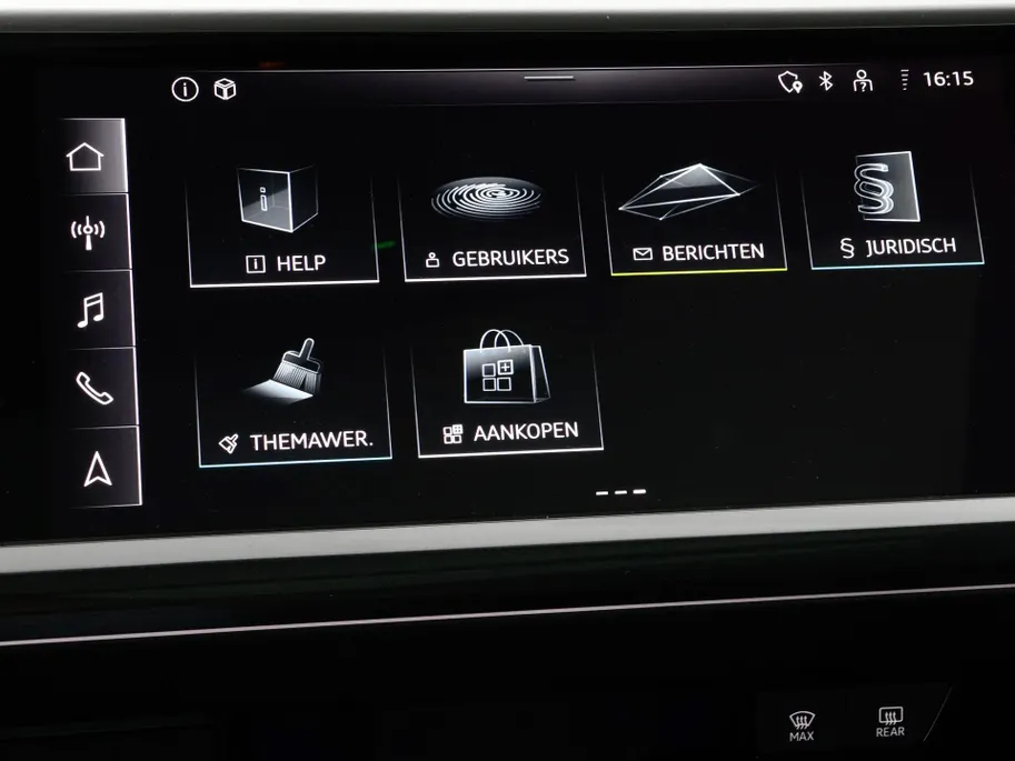 Audi Q4 Sportback e-tron 40 S edition 204 PK 77 kWh · SOH 96,3% · Panoramadak · Camera · Apple/Android Car Play · Navigatie · Head-Up Display ·