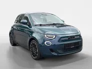 Fiat 500 La Prima 42 kWh | Adapt. Cruise Control | Apple Carplay/Android Auto | Climate Control | Achteruitrijcamera | Parkeersensoren rondom | 12 maanden garantie!