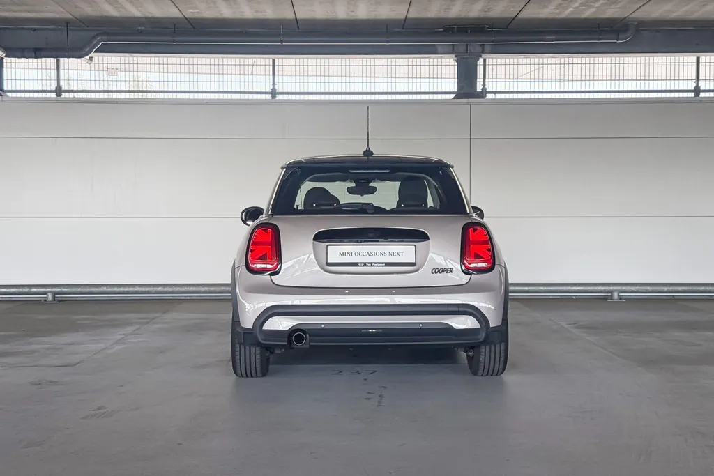 MINI Cooper 3-deurs Cooper Business Edition