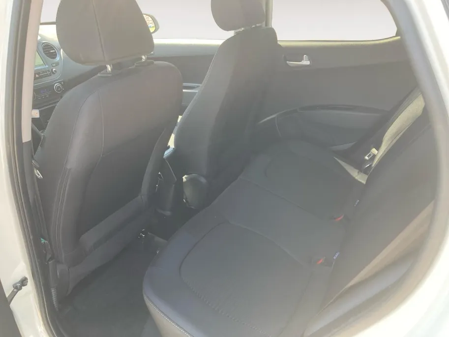 Hyundai i10 1.0i Premium | Stoel- stuurverwarming | Navi | PDC
