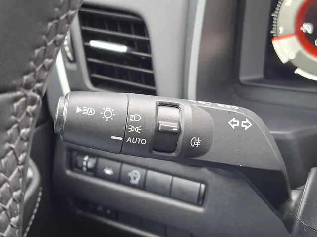 Nissan QASHQAI 1.3 MHEV Xtronic N-Connecta NAVI | PANO DAK | NL-auto | rijklaarprijs !!