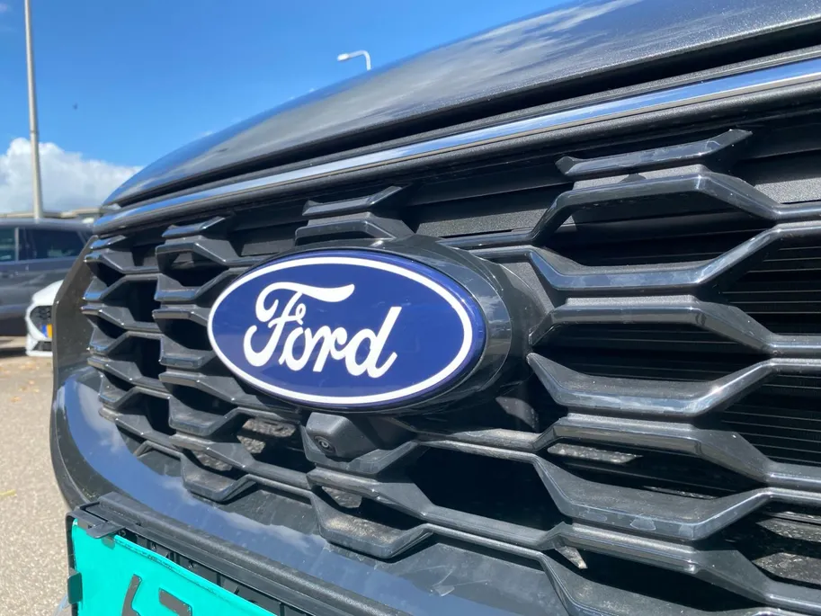 Ford Kuga 2.5 PHEV ST-Line X 243PK | El. Wegklapbare Trekhaak | Reservewiel | Uit voorraad | 4000,- Ready Set Ford Bonus | 0,99% rente icm Ford Options