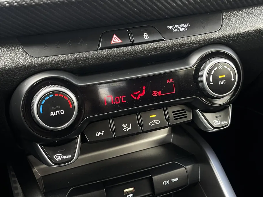 Kia Stonic 1.0 T-GDi MHEV GT-Line Automaat | Navi | Clima | Camera | Stoel-/Stuurverwarming | Apple Carplay | Android Auto | Lane Assist | Cruise Control |