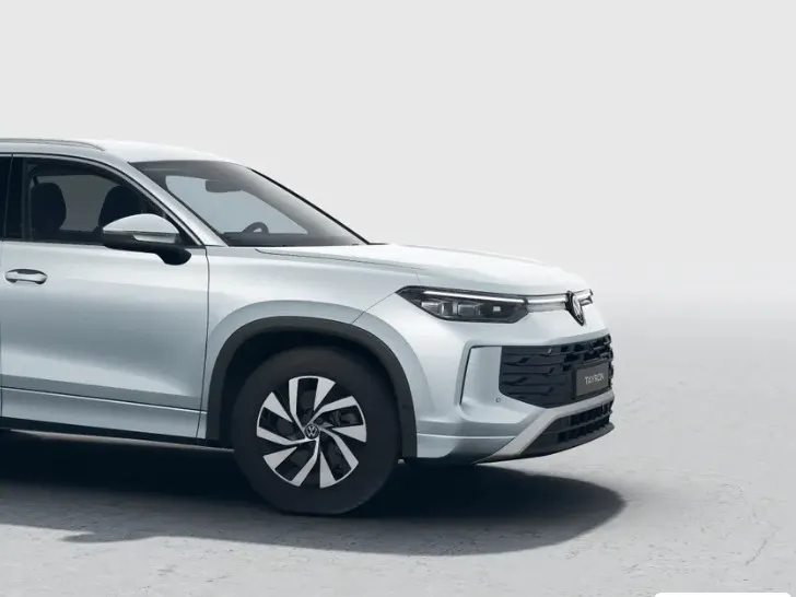 Volkswagen Tayron Life Edition 1.5 eHybrid 204 PK 6 versn. DSG · Prijs is inclusief inruilpremie ·