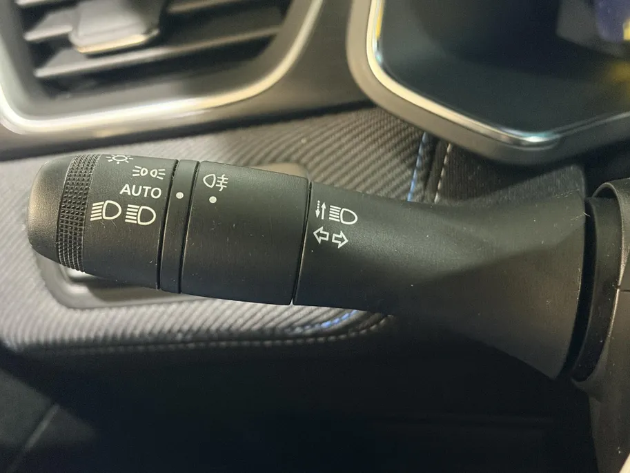 Renault Captur 145PK E-Tech Full Hybrid Esprit Alpine Automaat | Harman Kardon Audio | Stuurwielverwarming | 360 Camera | Parkeersensoren | Apple CarPlay/Android Auto | Navi | Climate Control | Adaptive Cruise Control |