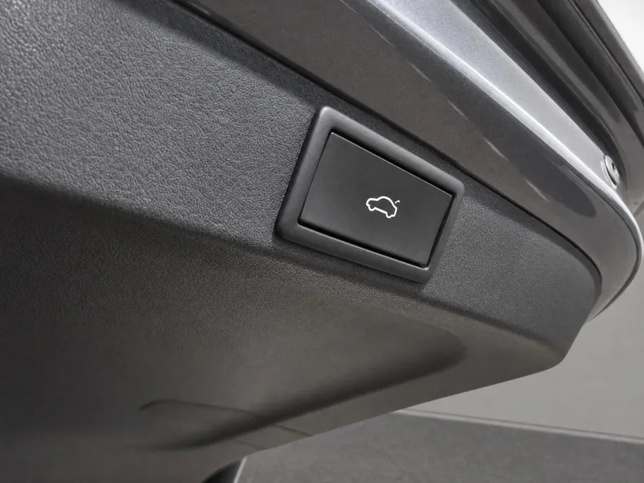 Škoda Octavia Combi 1.5e-TSI/150PK Business Edition Plus · Navigatie · Apple/Android Car Play · Camera + Parkeersensoren · Stoelverwarming ·
