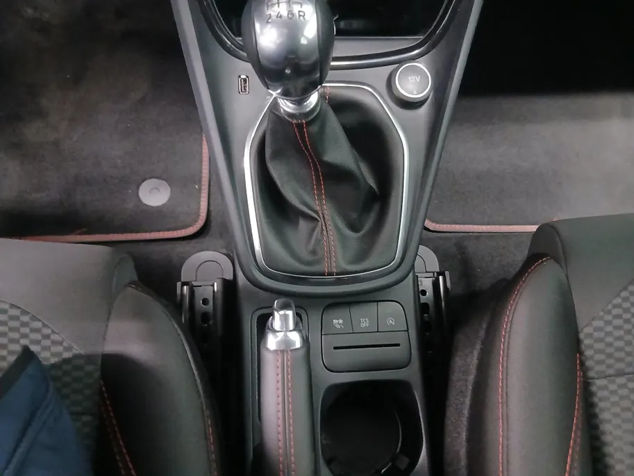 Ford Puma 1.0 EcoBoost Hybrid ST-Line 125PK Mild Hybrid MHEV | Handgeschakeld | Complete Uitvoering | Winter Pack |