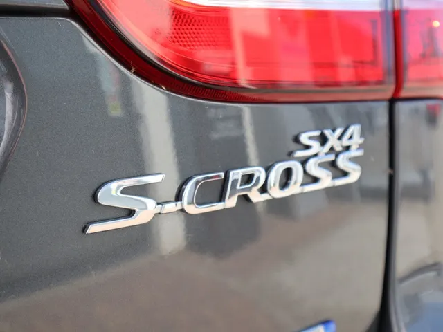 Suzuki S-Cross 1.4 BoosterJet Select Hybrid Adaptive Cruise | Carplay | Trekhaak