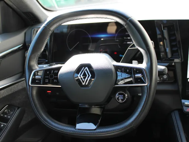 Renault Espace E-Tech full hybrid 200 techno 7p. | 7-persoons | Google navigatie | elektrische achterklep