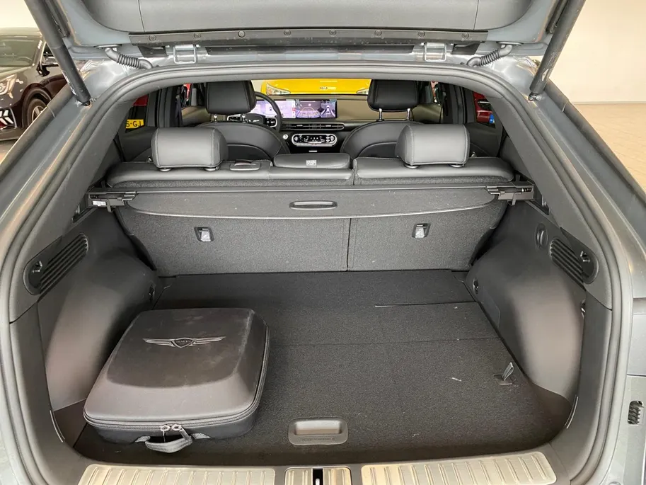 Genesis GV60 84 KWH | FIRST EDITION | DIRECT LEVERBAAR |