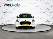 Suzuki Swift 1.2 Style Smart Hybrid | Black & White edition