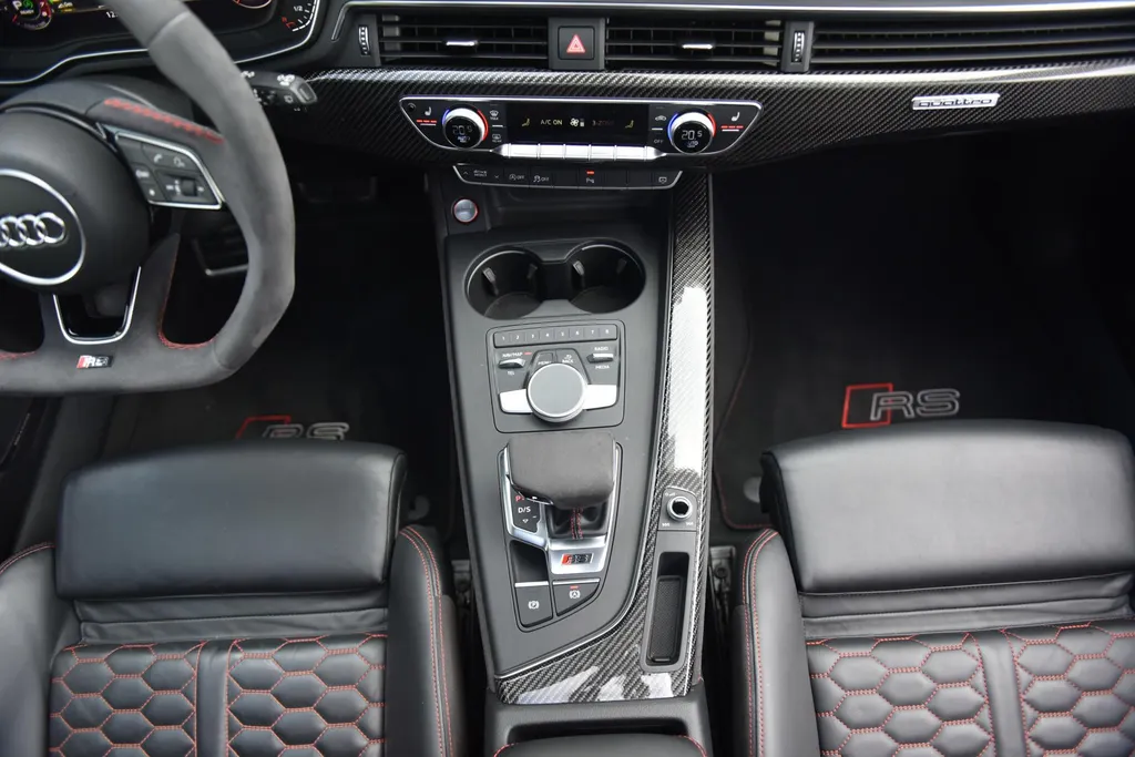 Audi RS4 Avant 2.9 TFSI RS4 quattro