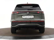 Volkswagen Tayron R-Line Edition 1.5 eHybrid 204 PK 6 versn. DSG · Rondomzichtcamera · Panoramaschuif-kanteldak · Trekhaak inklapbaar, met elektrische ontgrendeling, incl. aanhangermanoeuvreerhulp Trailer Assist · Prijs is inclusief inruilpremie · MEGA SALE