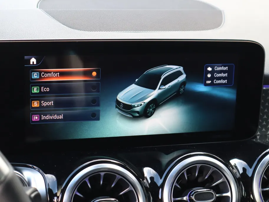 Mercedes-Benz EQB 250+ Business Solution 71 kWh Voorraadactie Voordeel € 6.000,- !!