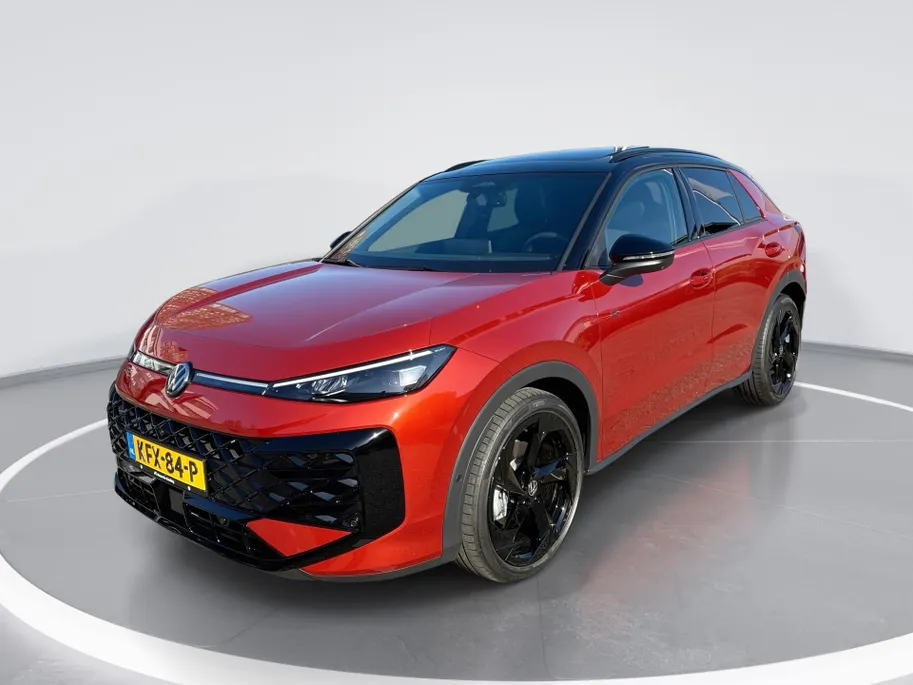 Volkswagen T-Roc 1.5 eTSI R-Line First Edition (360° Camera, Schuif-kanteldak, Elektrische achterklep, etc.)
