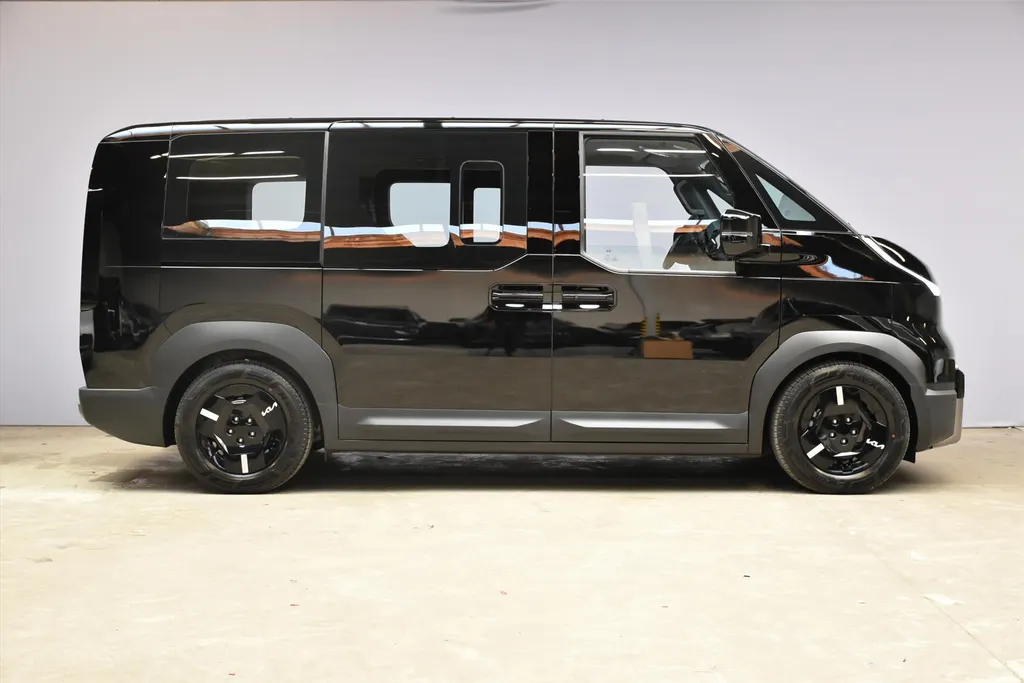 Kia PV5 Passenger 71,2 kWh Plus