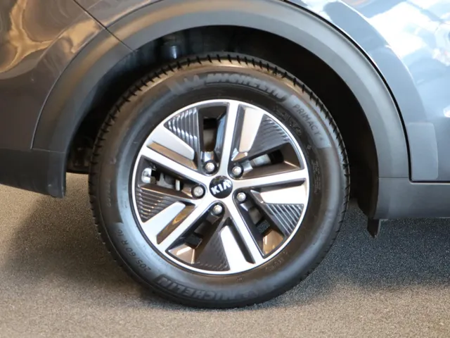 Kia Niro 1.6 GDi Hybrid DynamicLine