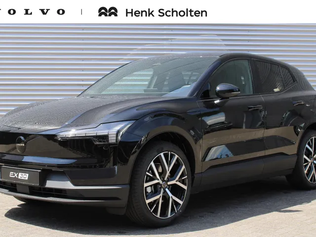 Volvo EX30
