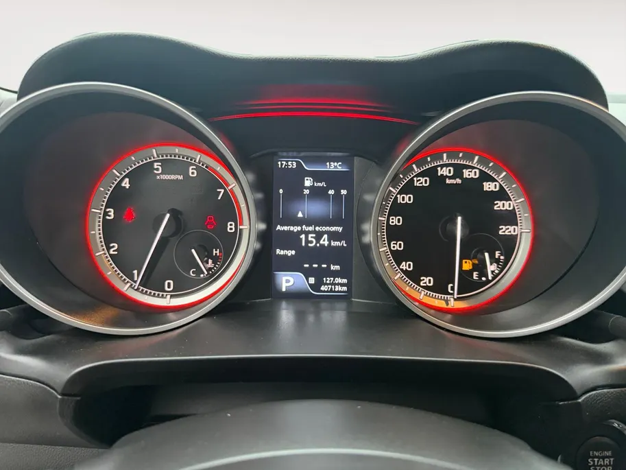Suzuki Swift 1.2 Stijl | Cruise/ Climate Control | Navigatie | Camera | Trekhaak |