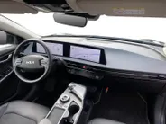 Kia EV6 Air 58 kWh | Climate control | Navigatie | Parkeercamera | LM-velgen 19 inch | Adaptive cruise control | Line-assist | Dodehoek detectie |