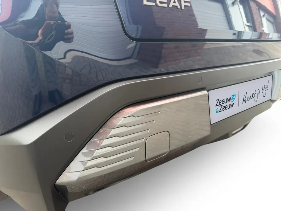 Nissan Leaf Evolve 52 kWh | NISSAN MORE 10 JAAR GARANTIE | 451 KM WLTP | 2500 EURO INRUILPREMIE | SNEL RIJDEN | BOSE | RONDOM CAMERA | CARPLAY |
