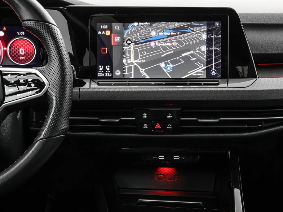 Volkswagen Golf 2.0 TSI 245pk DSG GTI · Panoramadak · Camera · Harman Kardon Sound · Matrix LED · Leder Vienna · Alarmklasse 3 · Elek. Bestuurdersstoel + Geheugen ·