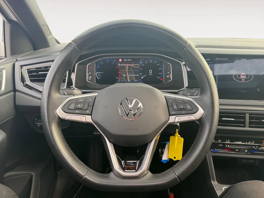 Volkswagen Polo 5-deurs 1.0 TSI R-Line Nederlandse Auto | Pano dak | LED iQ | Virtual Cockpit | CarPlay | 17' Bergamo | etc.