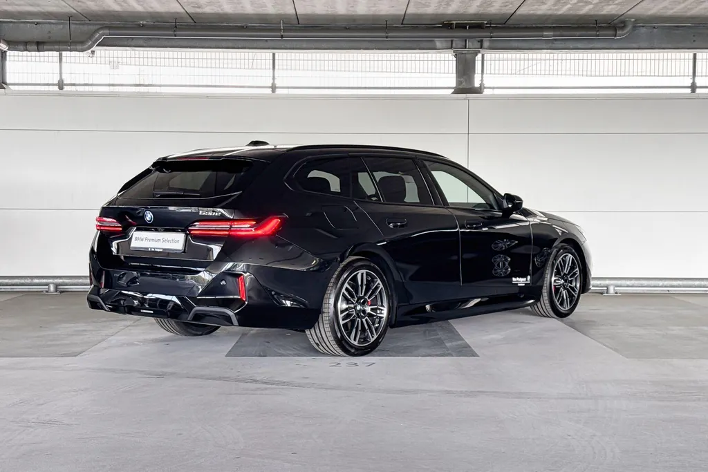 BMW 5 Serie Touring 530e M Sport Edition