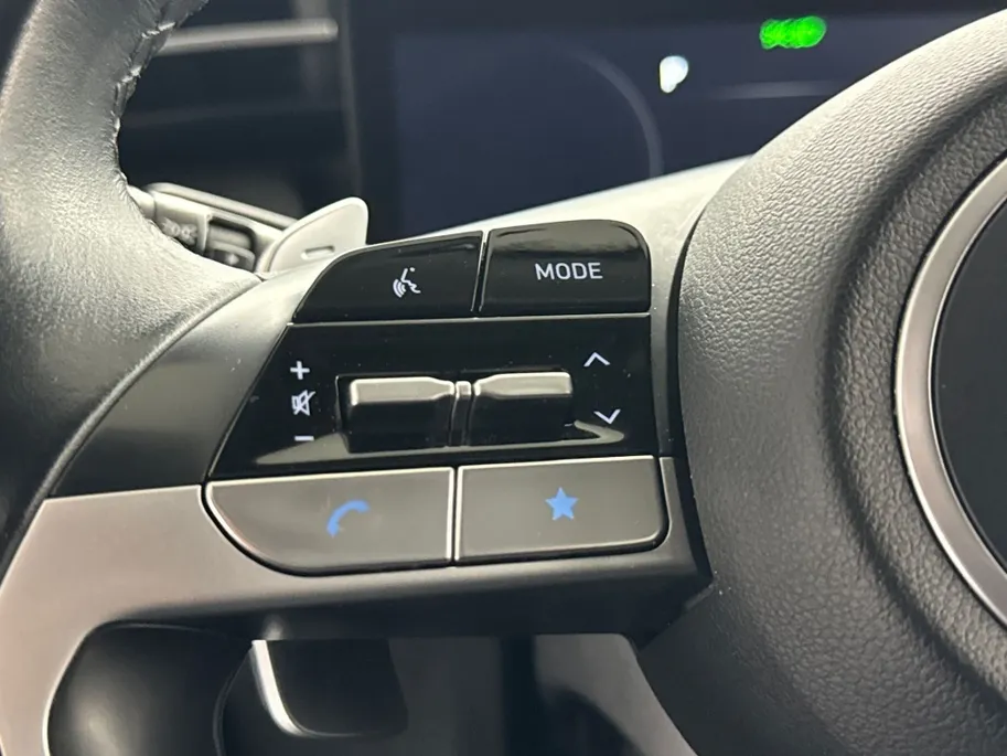 Hyundai Tucson 1.6 T-GDI PHEV 265 PK 4WD | 19'' L.M. Velgen | Adaptieve Cruise Control | Parkeercamera
