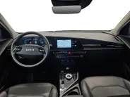 Kia Niro 1.6 GDi Hybrid Dynamicline | Airco | Navi | Camera | Elektrische bestuurdersstoel | Privacy Glass | Dodehoek assistentie