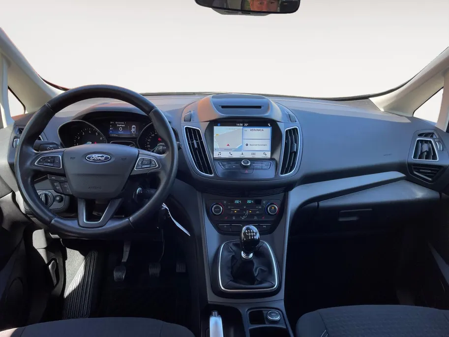 Ford Grand C-Max 1.0 Titanium 7Pers. | Navigatie | Voorruitverwarming | Stoelverwarming | Privacy Glass | Cruise Control | 17|  Velgen | Parkeersensoren voor en achter | Parkeerassistent | Zonneschermen